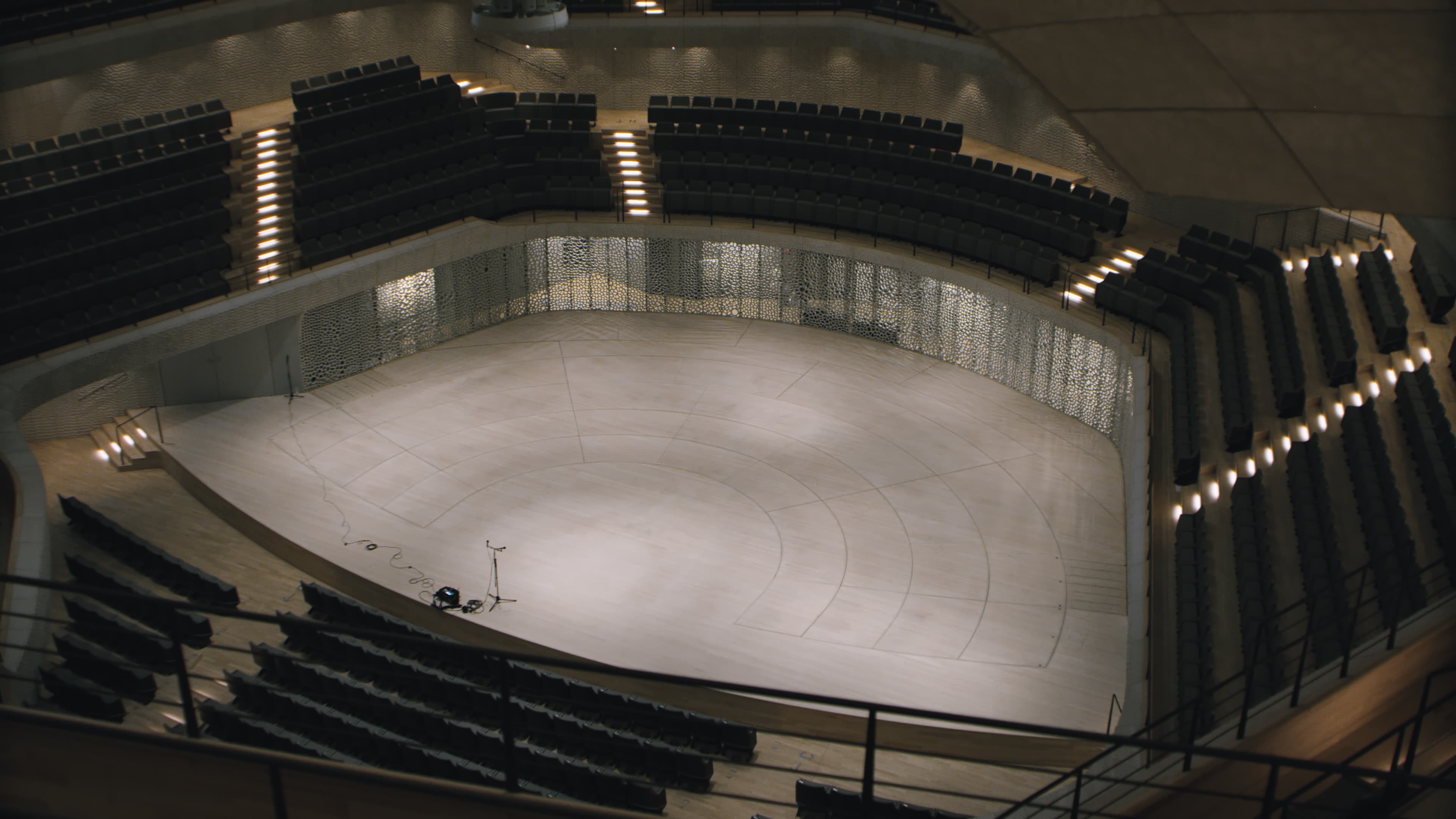 Sarah Morris Finite and Infinite Games